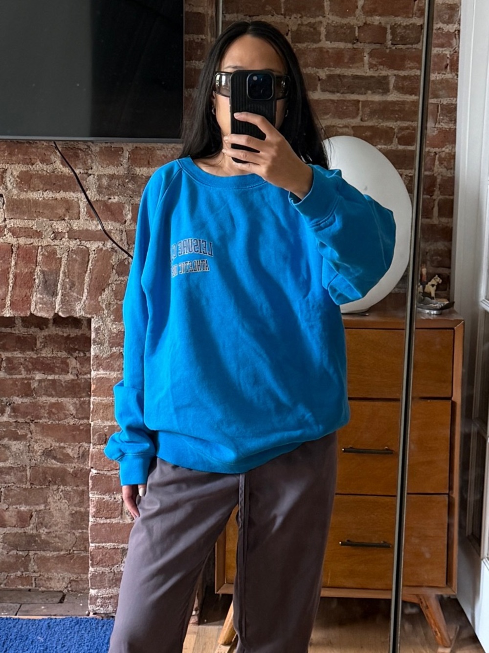 Pasadena Leisure Club teal blue Sweatshirt size M